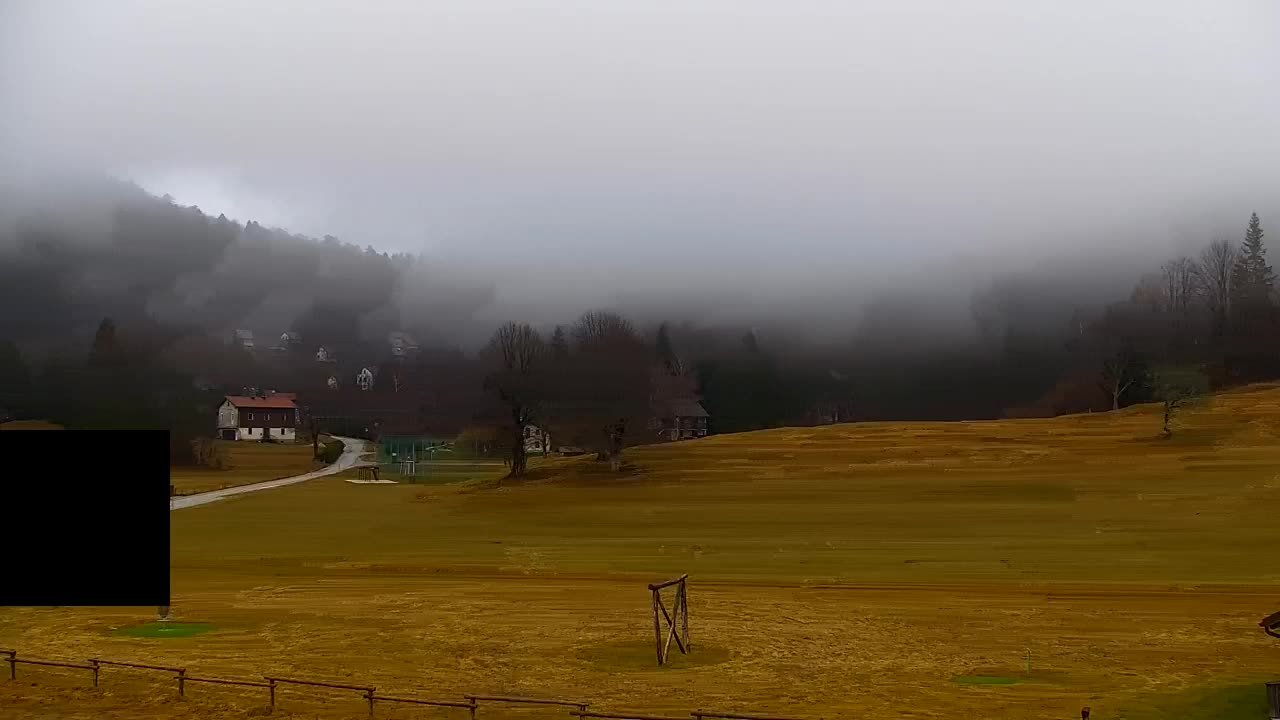 Camera en vivo Lokve – La belleza del bosque de Trnovo