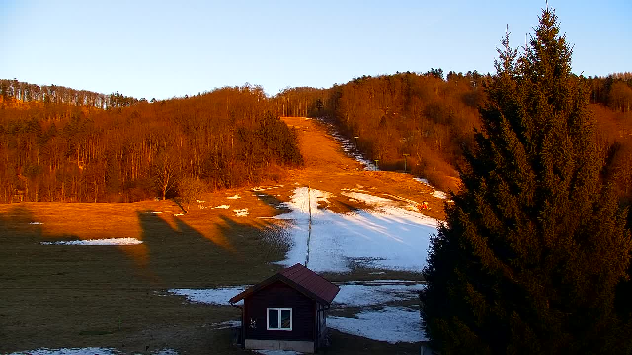 Web kamera Lokve – Ljepota Trnovske šume