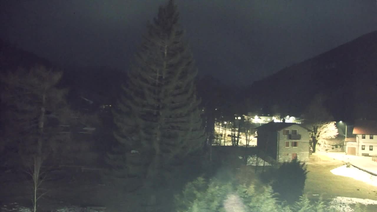 Lokve kamera – Naravne lepote Trnovskega gozda