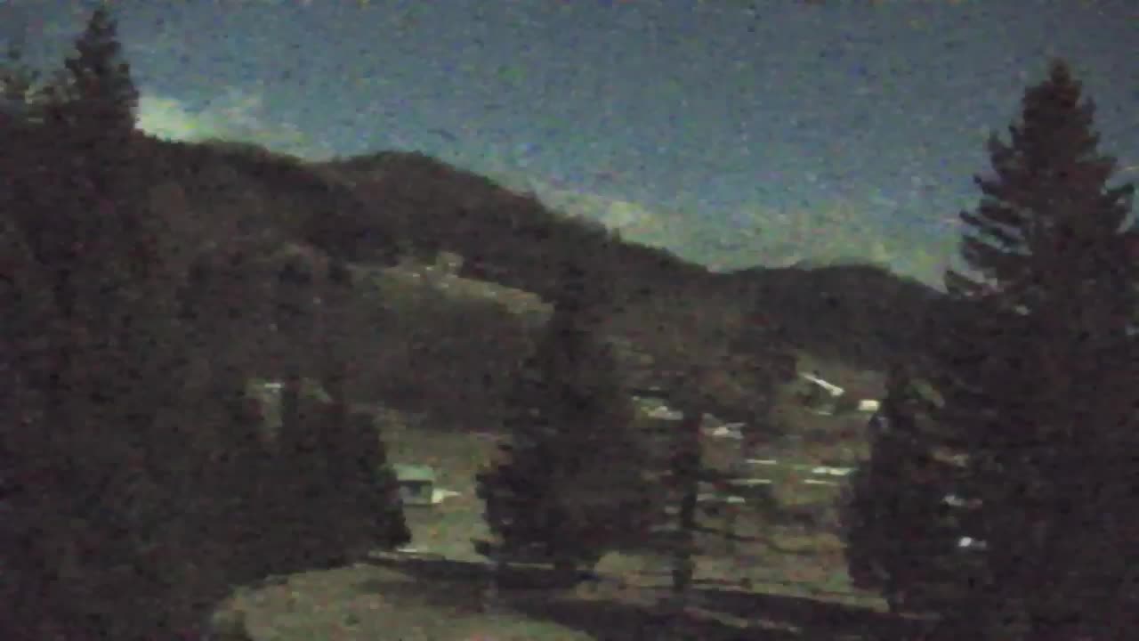 Camera en vivo Lokve – La belleza del bosque de Trnovo