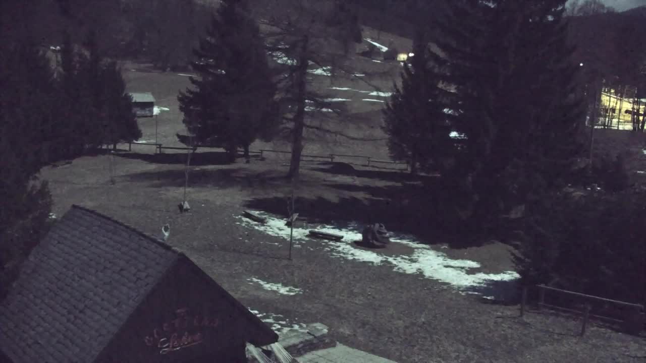 Camera en vivo Lokve – La belleza del bosque de Trnovo