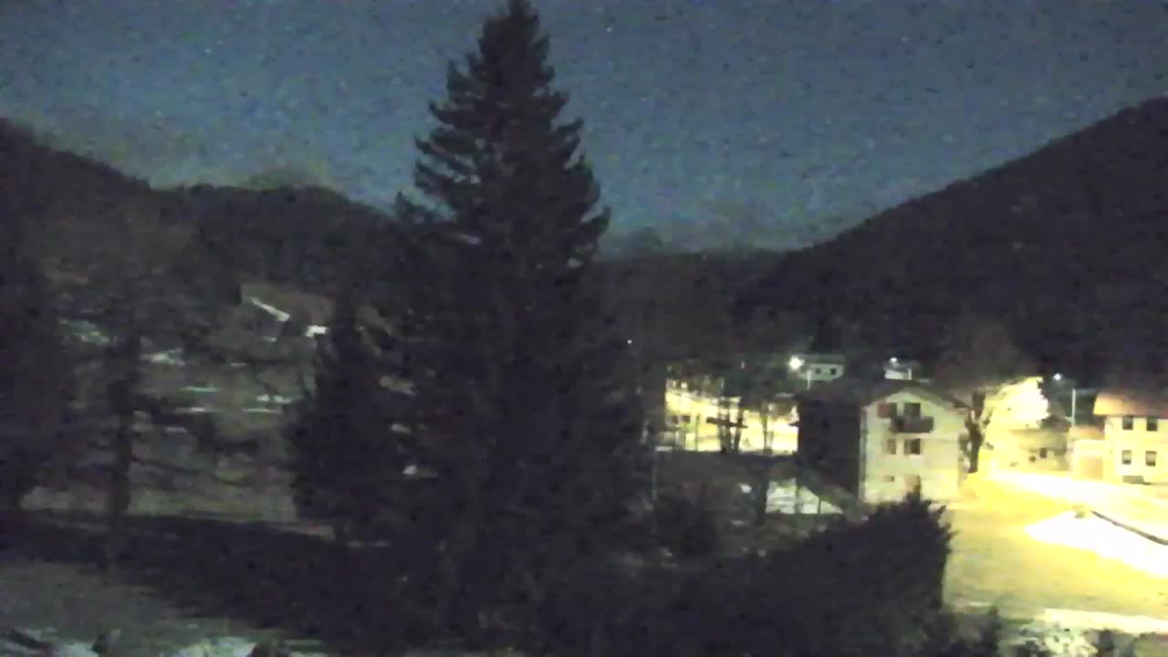 Camera en vivo Lokve – La belleza del bosque de Trnovo