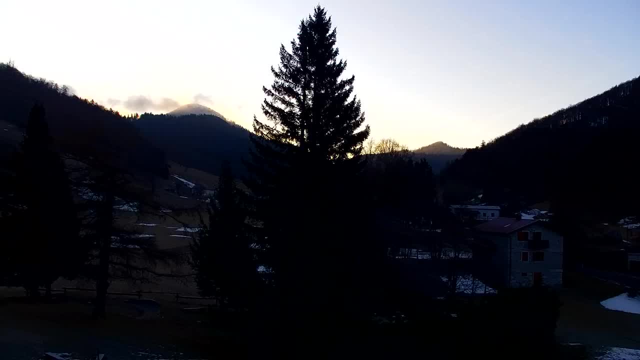 Webcam Lokve – The beauty of the Trnovo forest