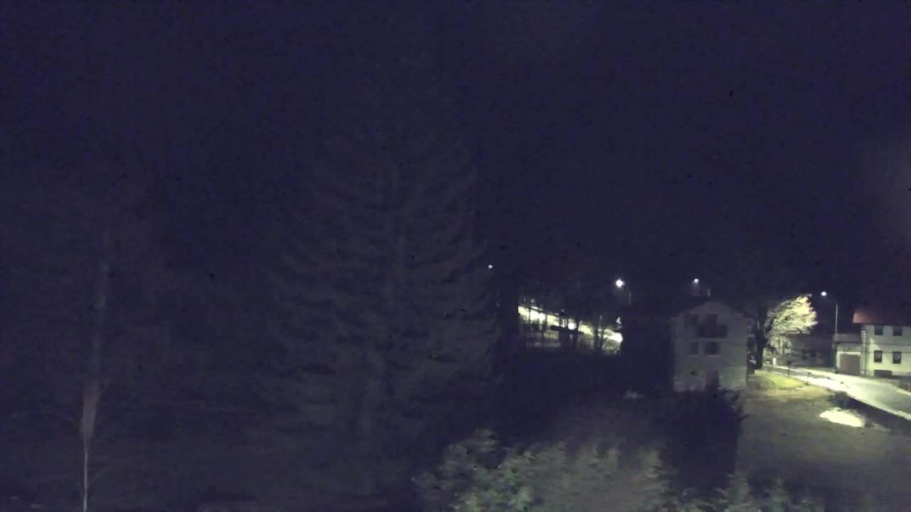 Camera en vivo Lokve – La belleza del bosque de Trnovo