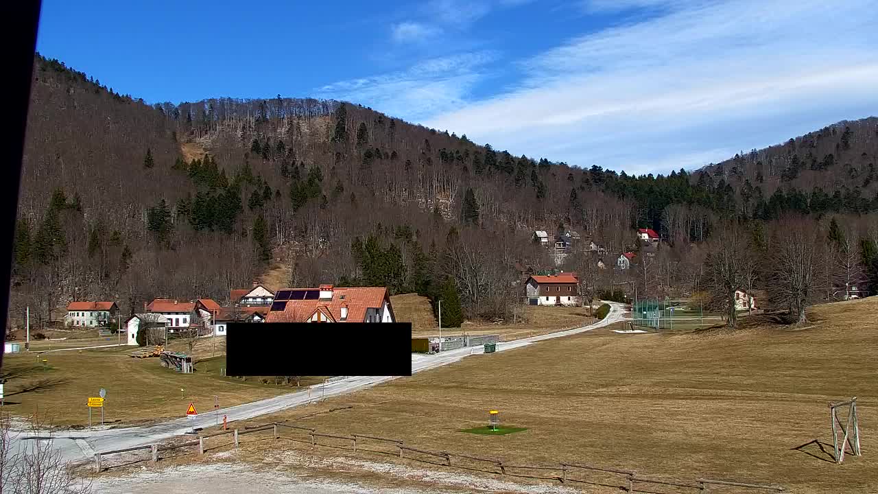 Camera en vivo Lokve – La belleza del bosque de Trnovo