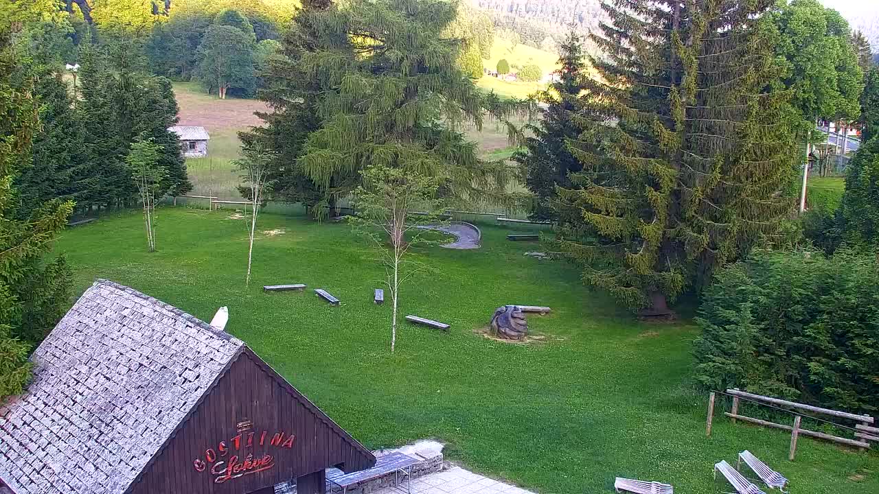 Camera en vivo Lokve – La belleza del bosque de Trnovo