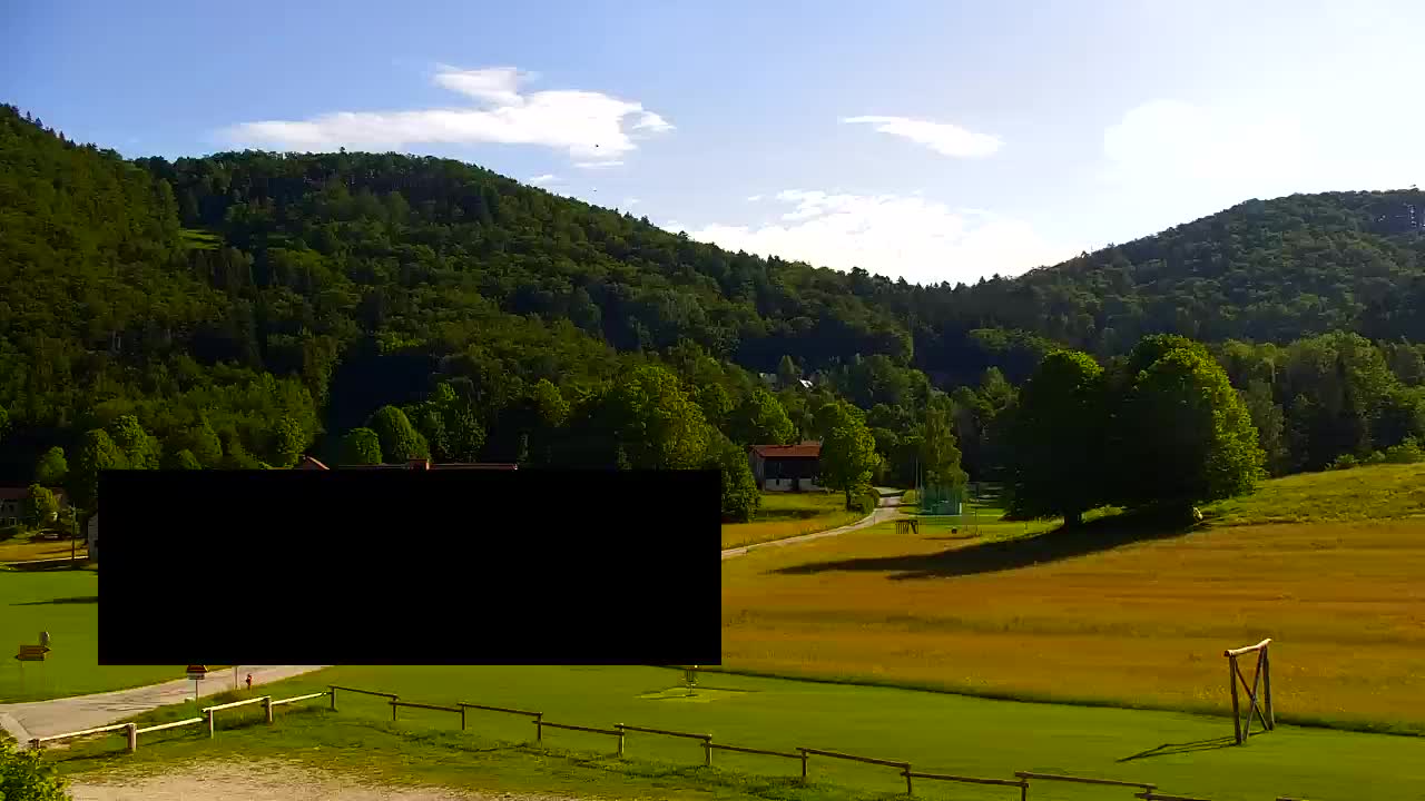 Camera en vivo Lokve – La belleza del bosque de Trnovo
