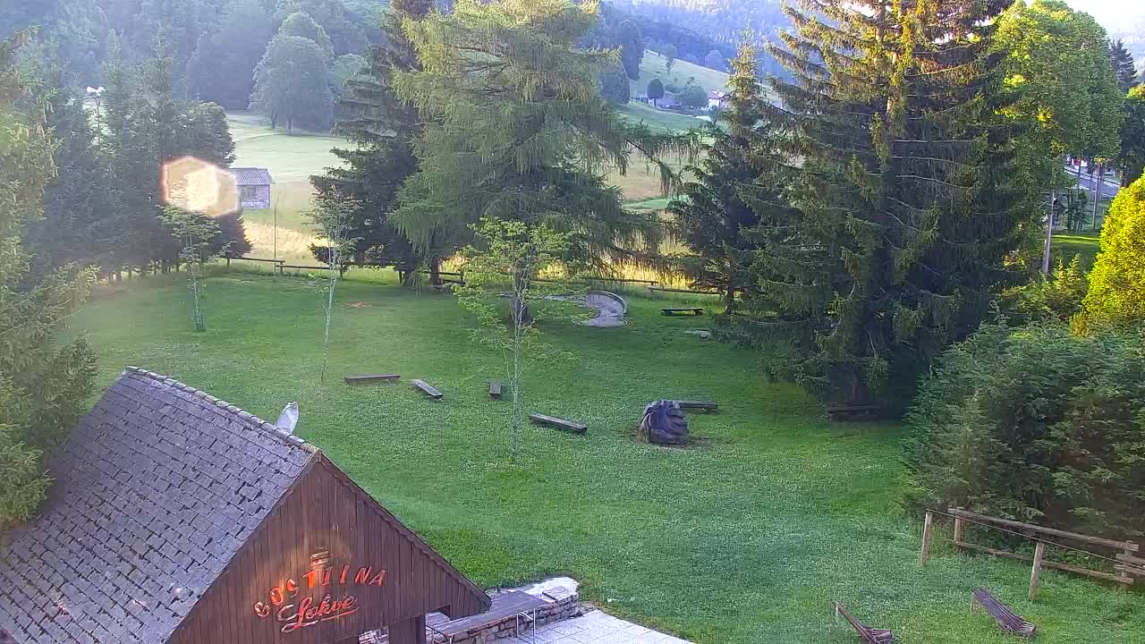 Camera en vivo Lokve – La belleza del bosque de Trnovo