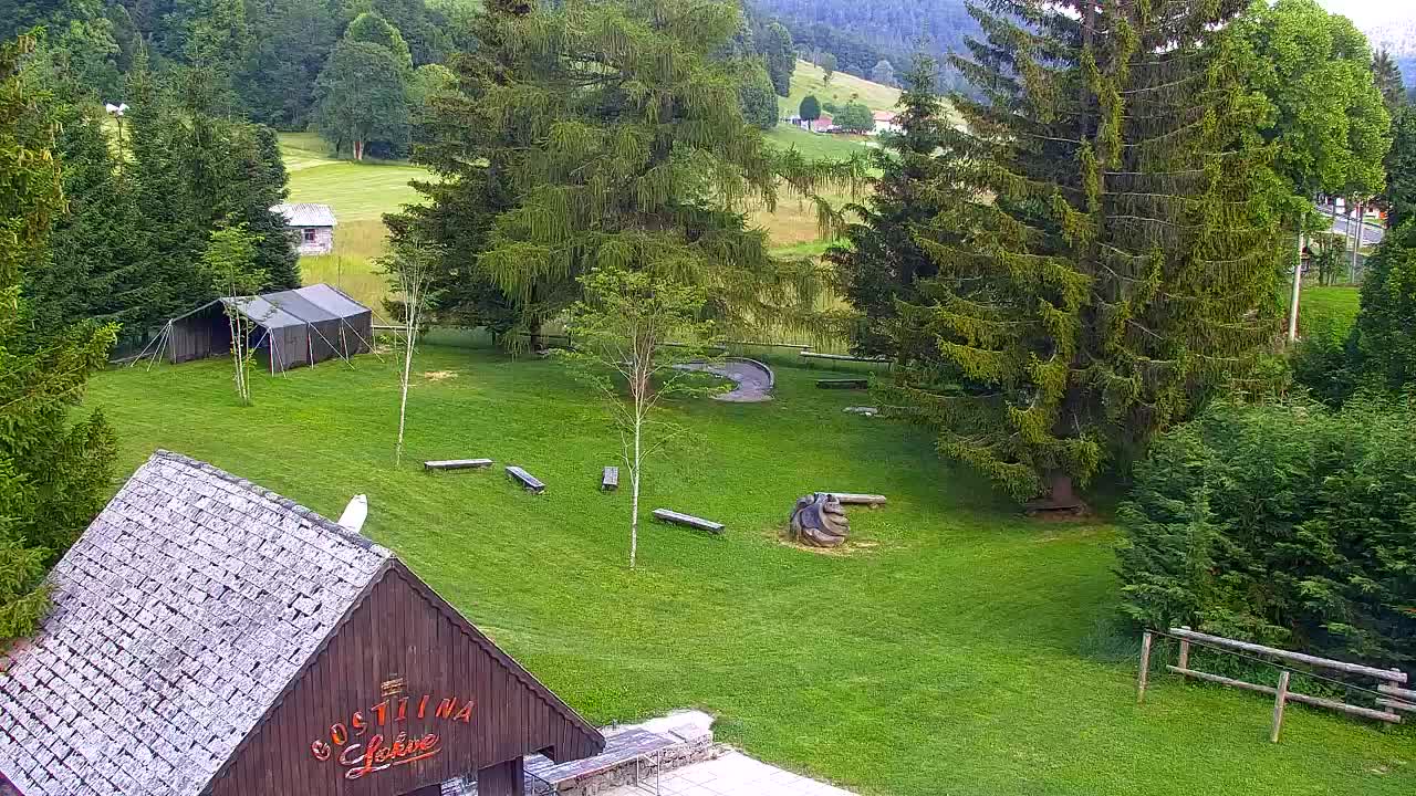 Camera en vivo Lokve – La belleza del bosque de Trnovo