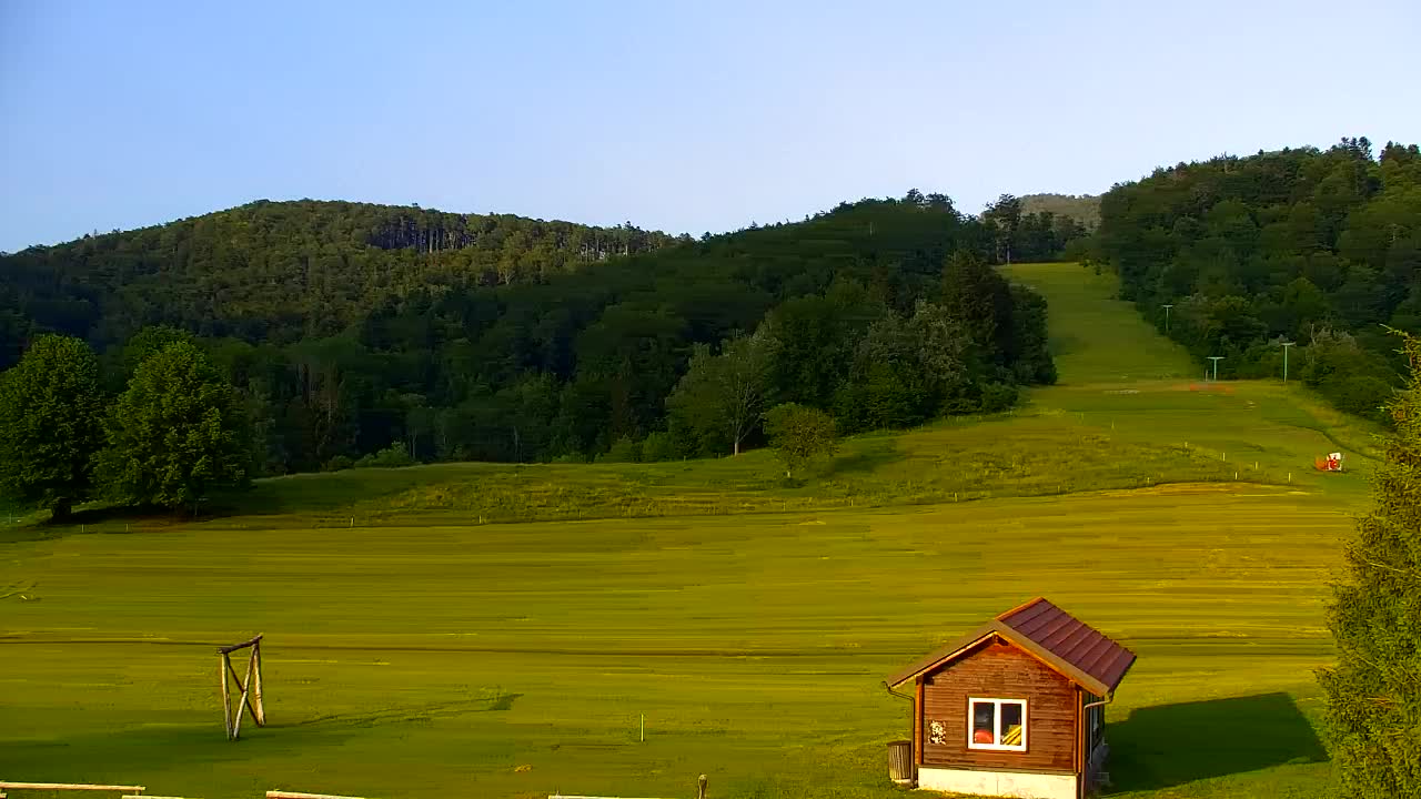 Camera en vivo Lokve – La belleza del bosque de Trnovo