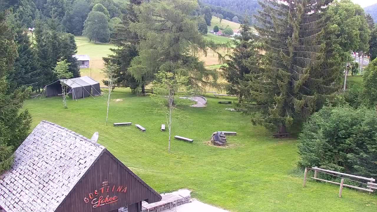 Camera en vivo Lokve – La belleza del bosque de Trnovo