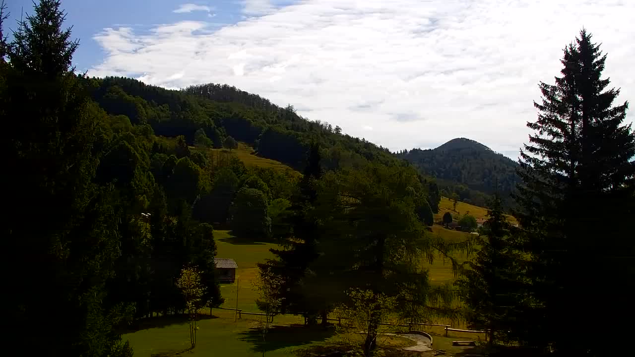 Webcam Lokve – The beauty of the Trnovo forest
