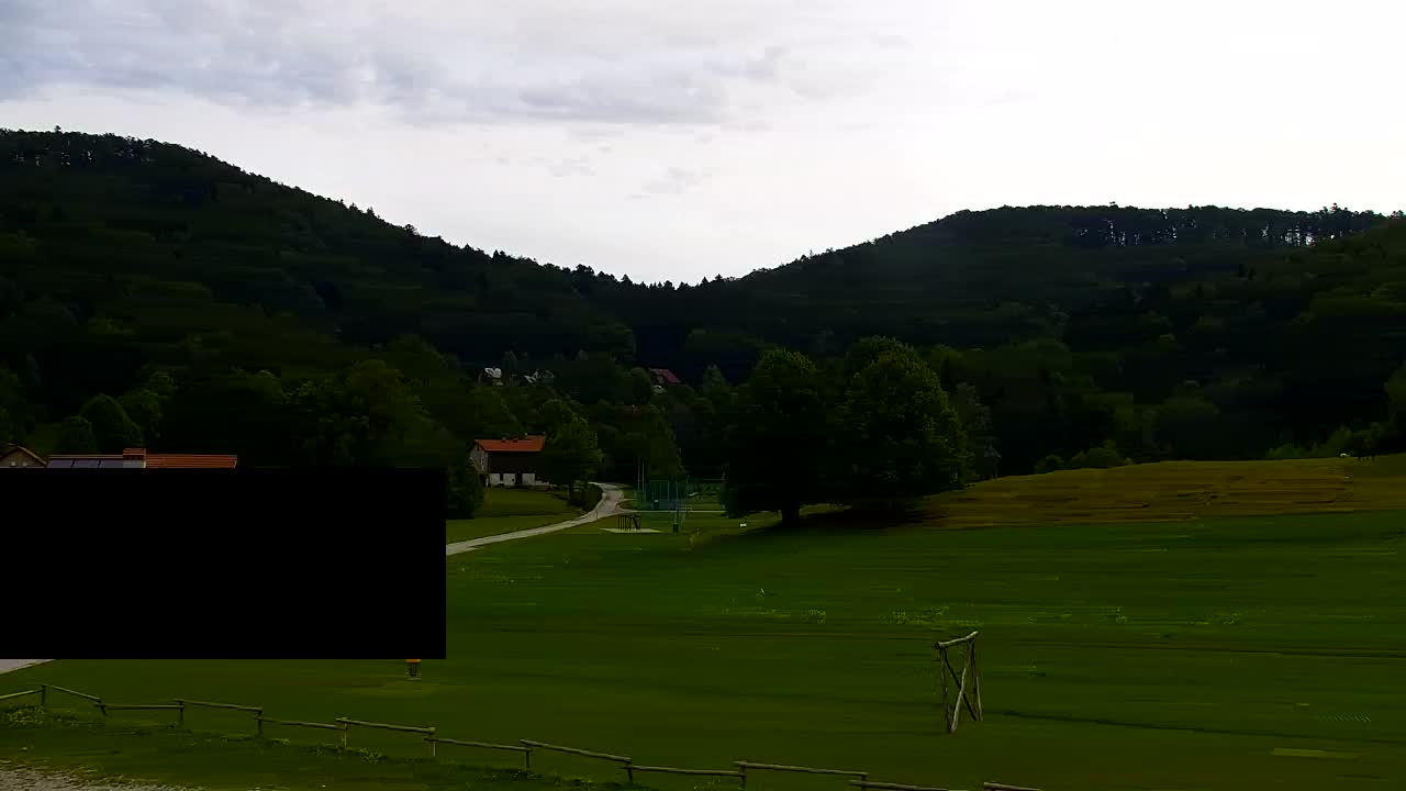 Camera en vivo Lokve – La belleza del bosque de Trnovo
