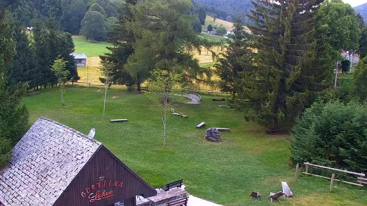 Camera en vivo Lokve – La belleza del bosque de Trnovo
