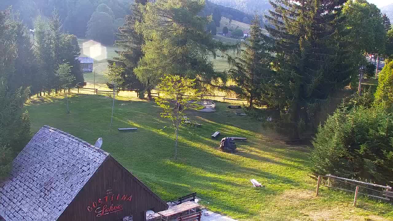 Camera en vivo Lokve – La belleza del bosque de Trnovo