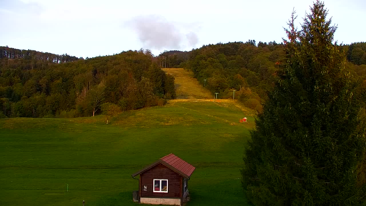 Camera en vivo Lokve – La belleza del bosque de Trnovo