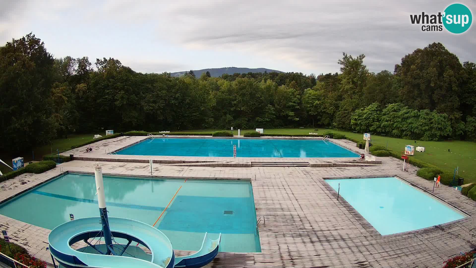 Cámara web en la piscina de la isla de Maribor