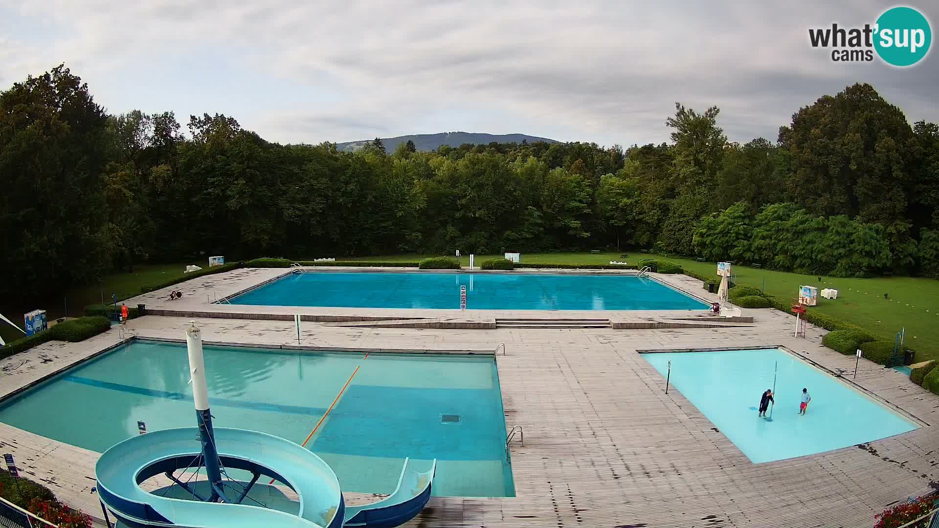 Cámara web en la piscina de la isla de Maribor