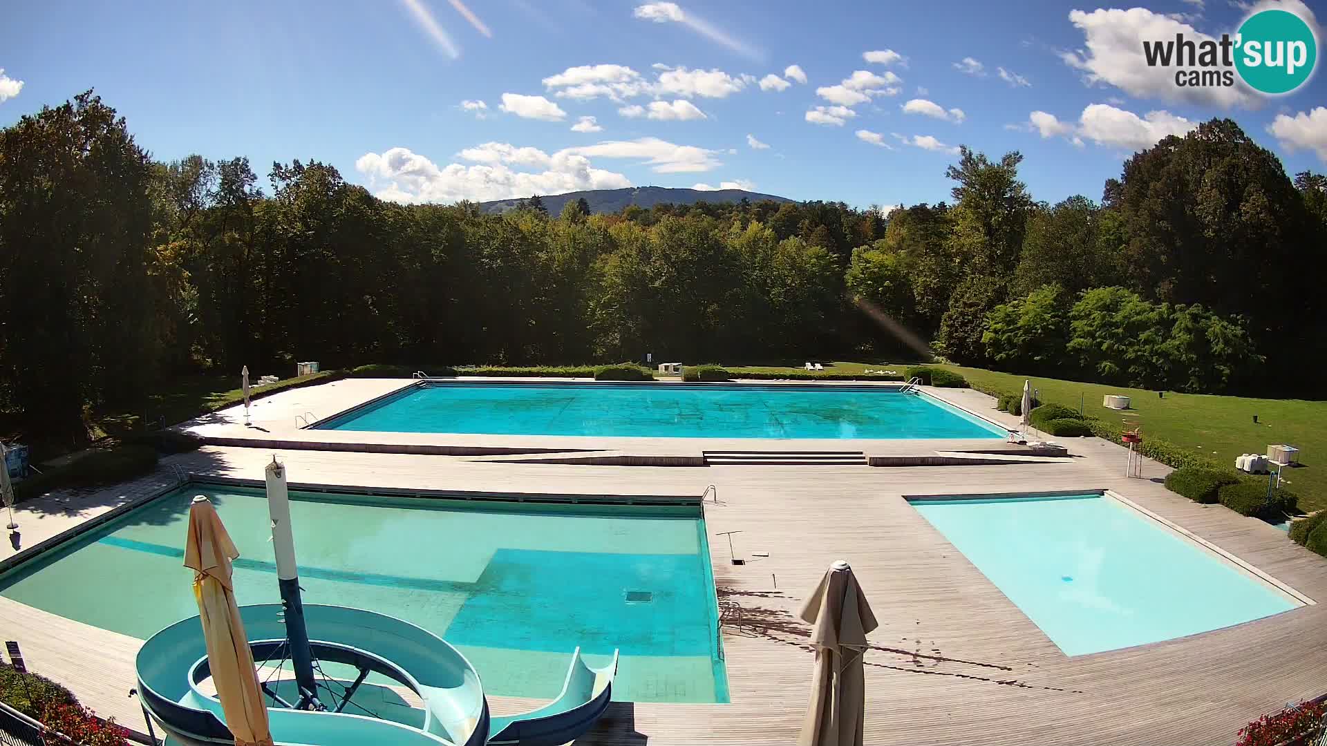 Cámara web en la piscina de la isla de Maribor