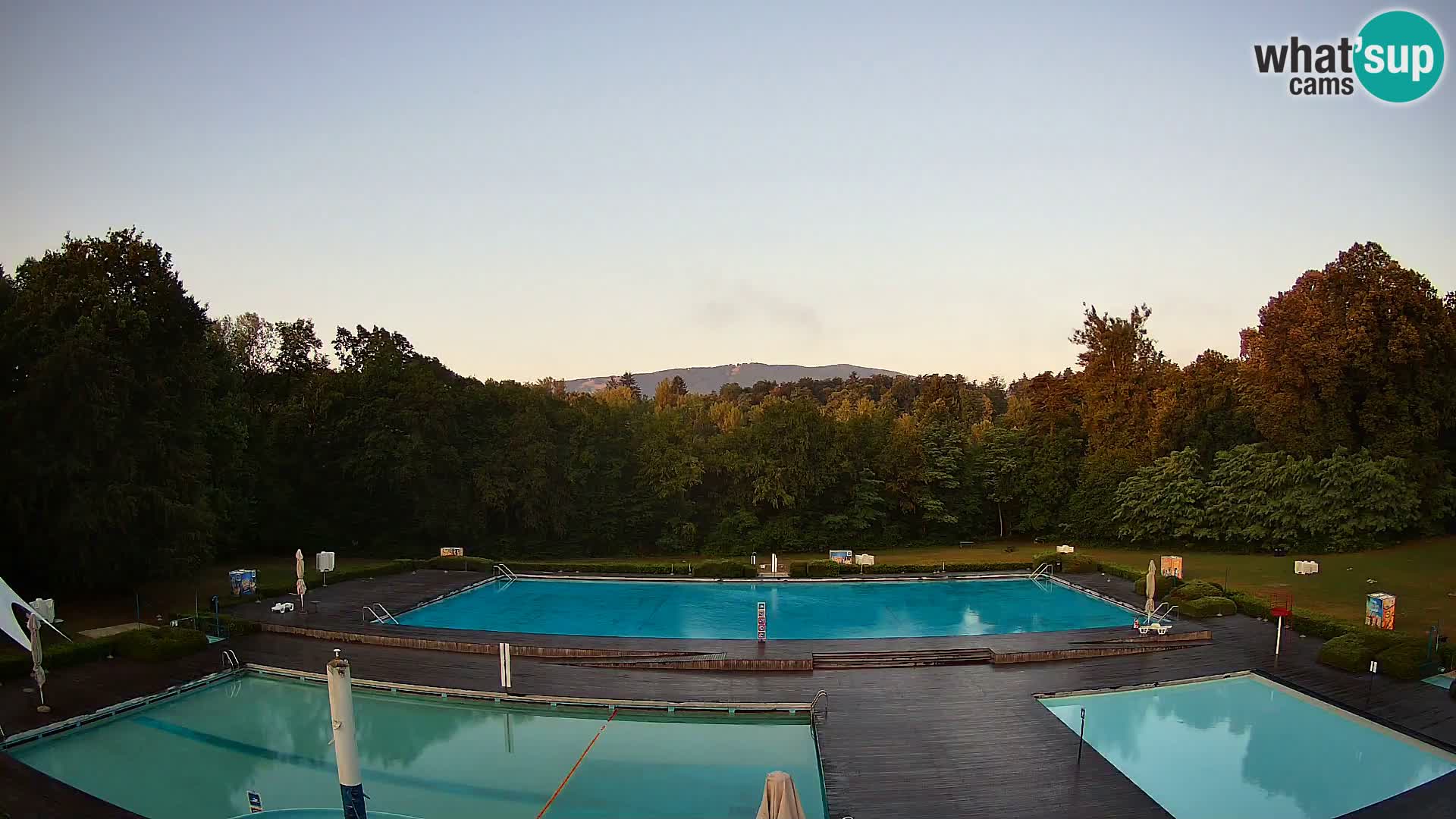 Cámara web en la piscina de la isla de Maribor