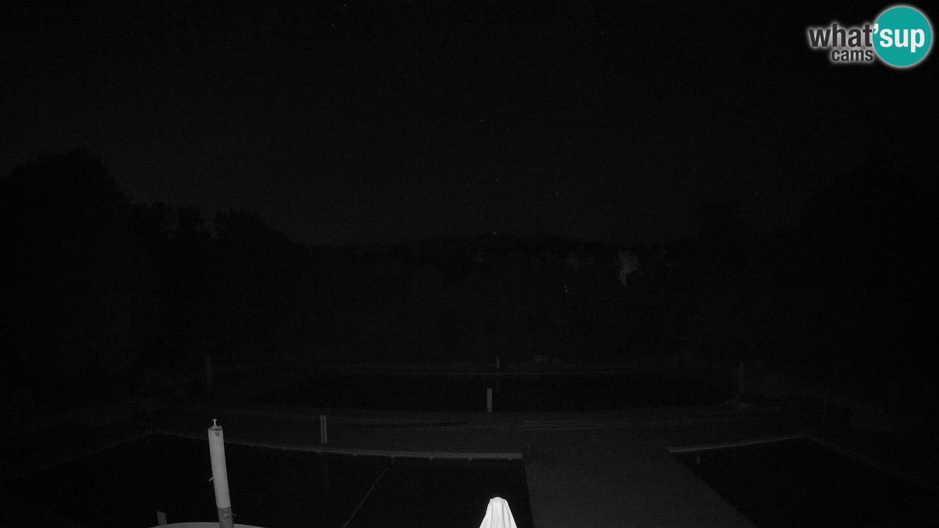 Cámara web en la piscina de la isla de Maribor