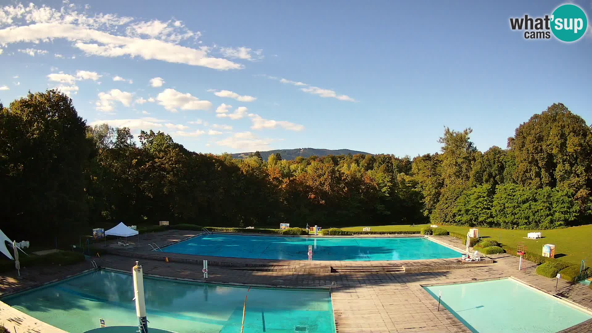 Cámara web en la piscina de la isla de Maribor