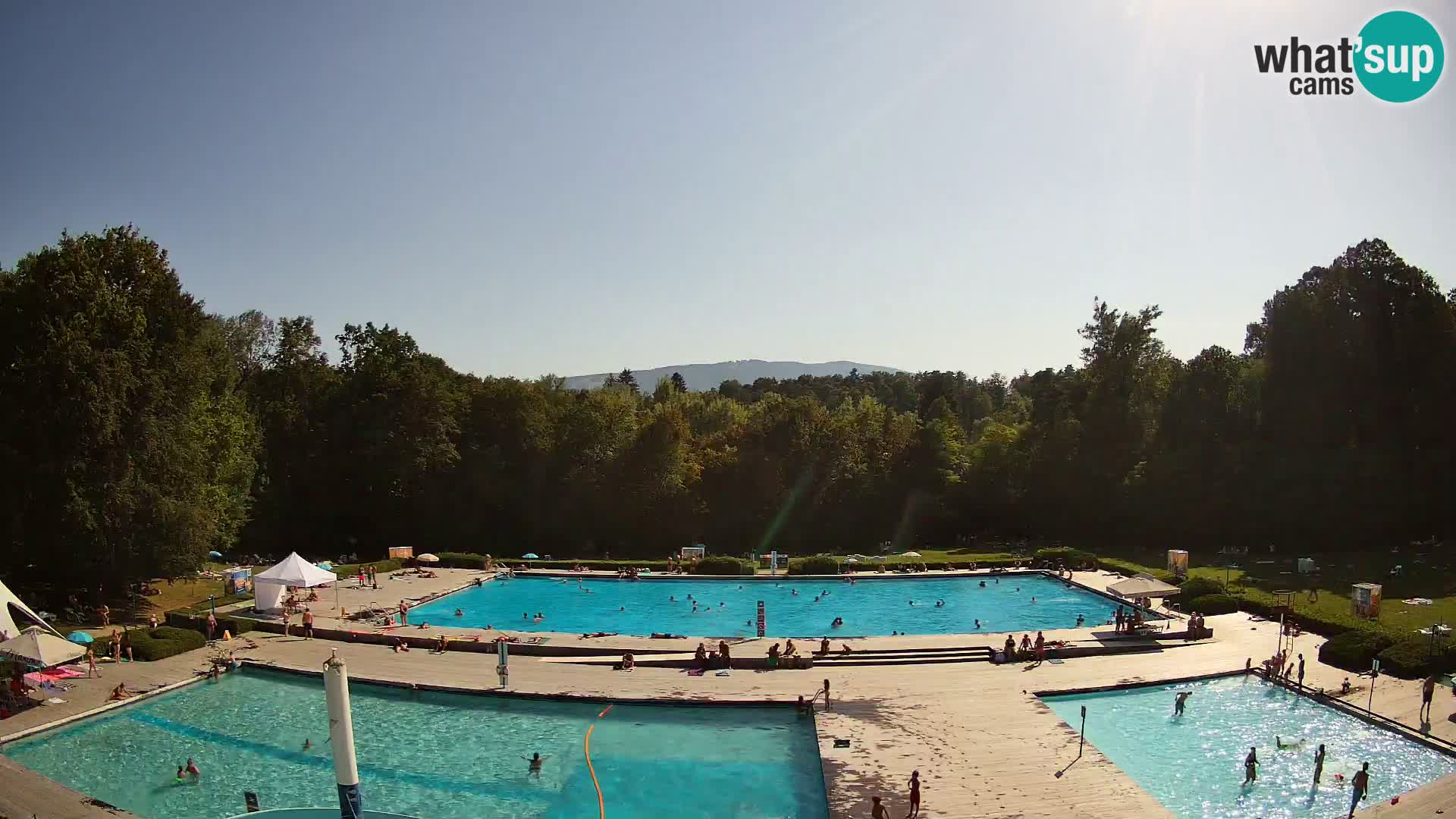 Webcam Schwimmbad der Insel Maribor