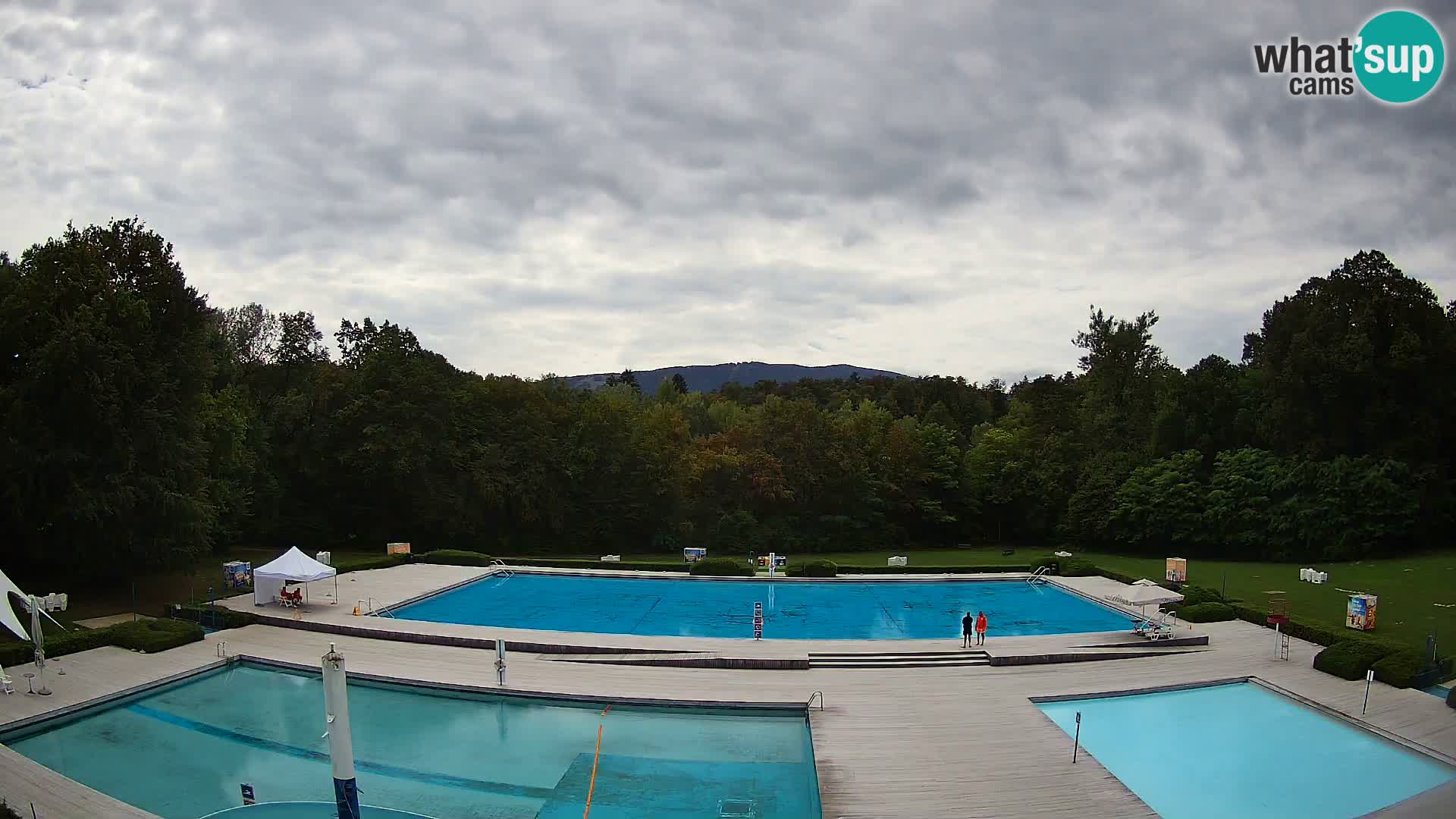 Cámara web en la piscina de la isla de Maribor