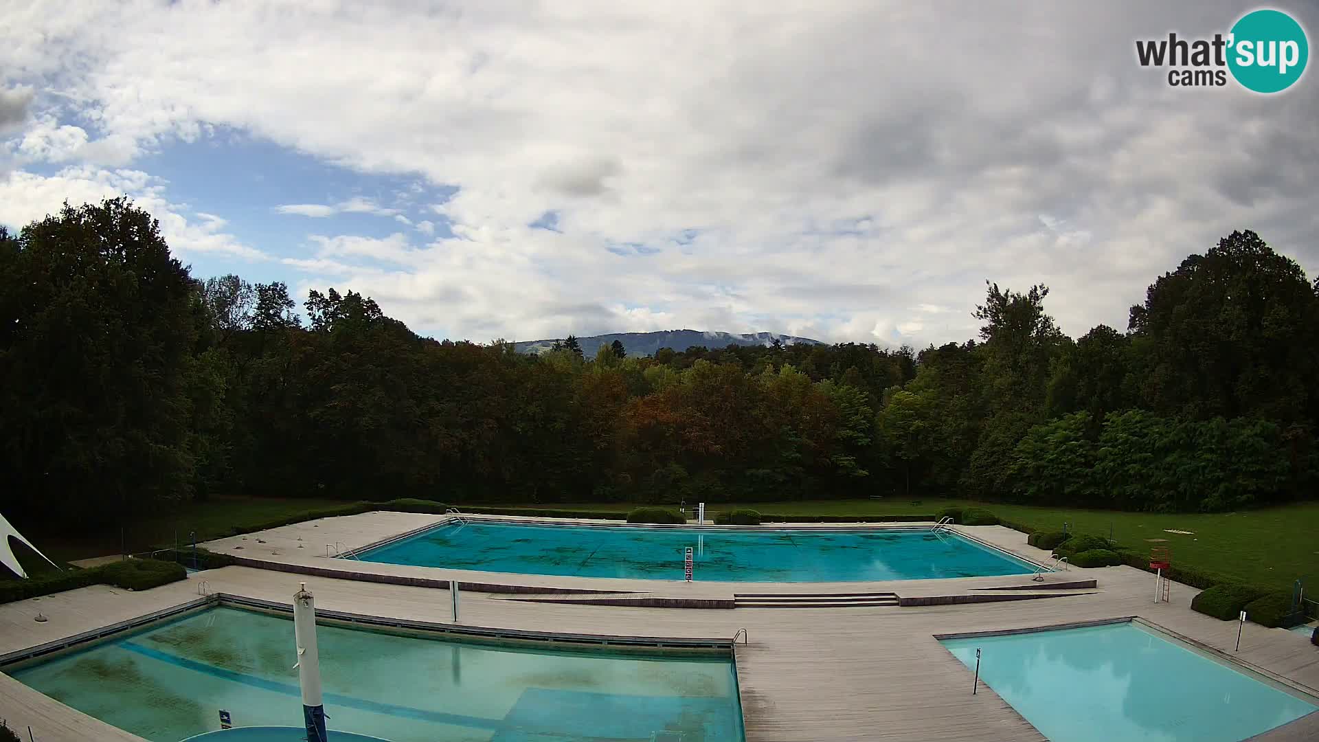 Cámara web en la piscina de la isla de Maribor