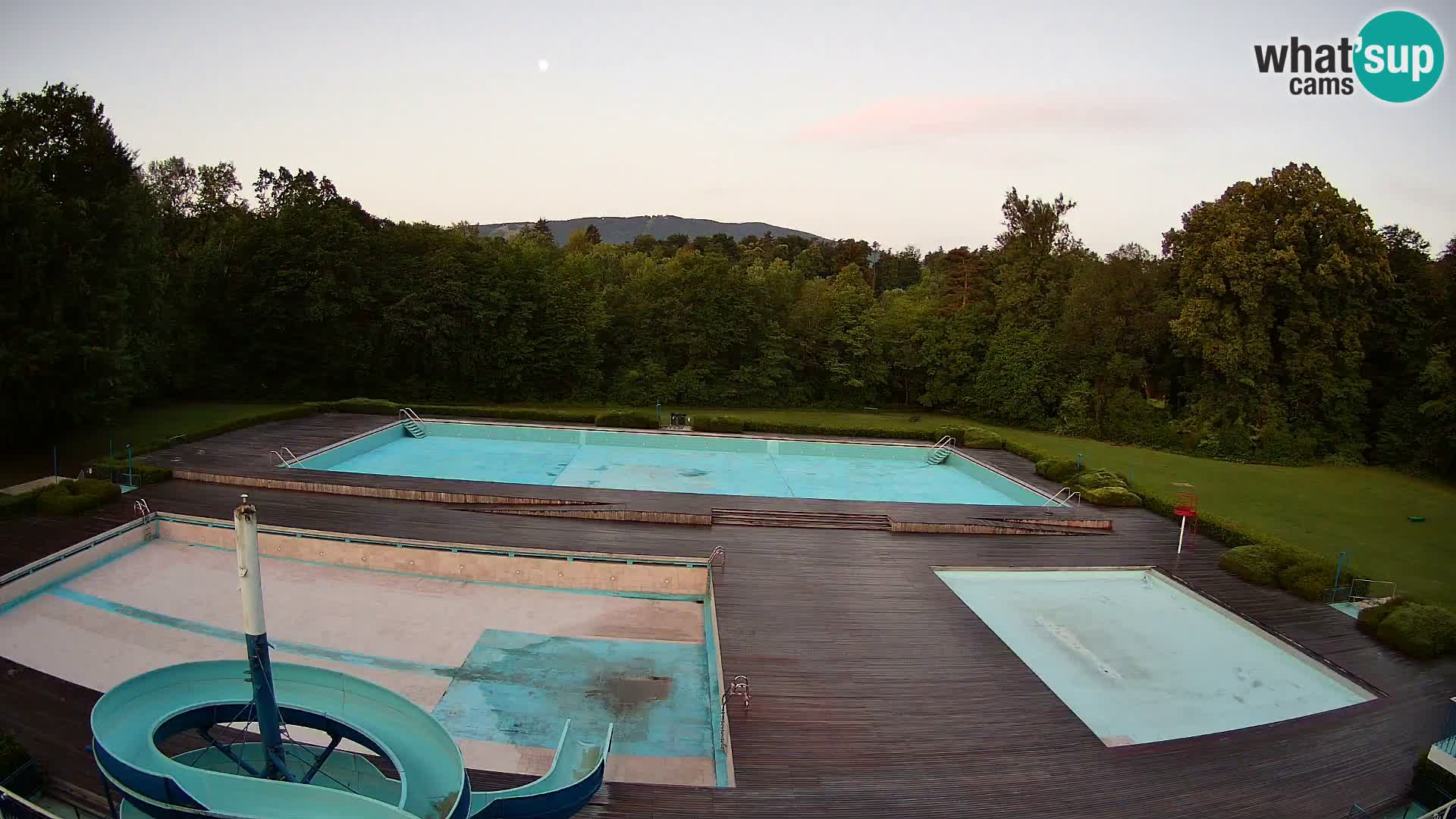 Cámara web en la piscina de la isla de Maribor