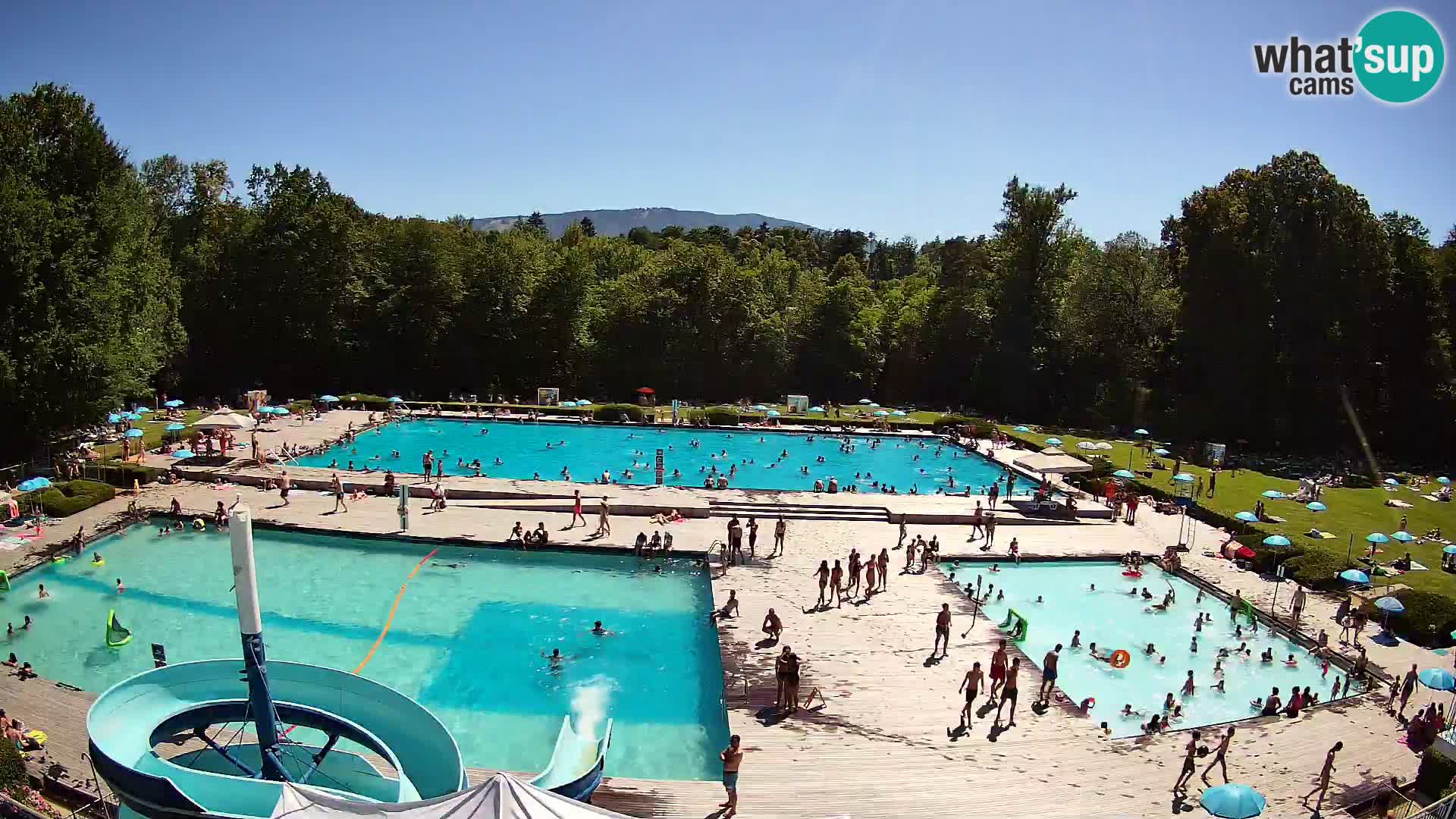Cámara web en la piscina de la isla de Maribor
