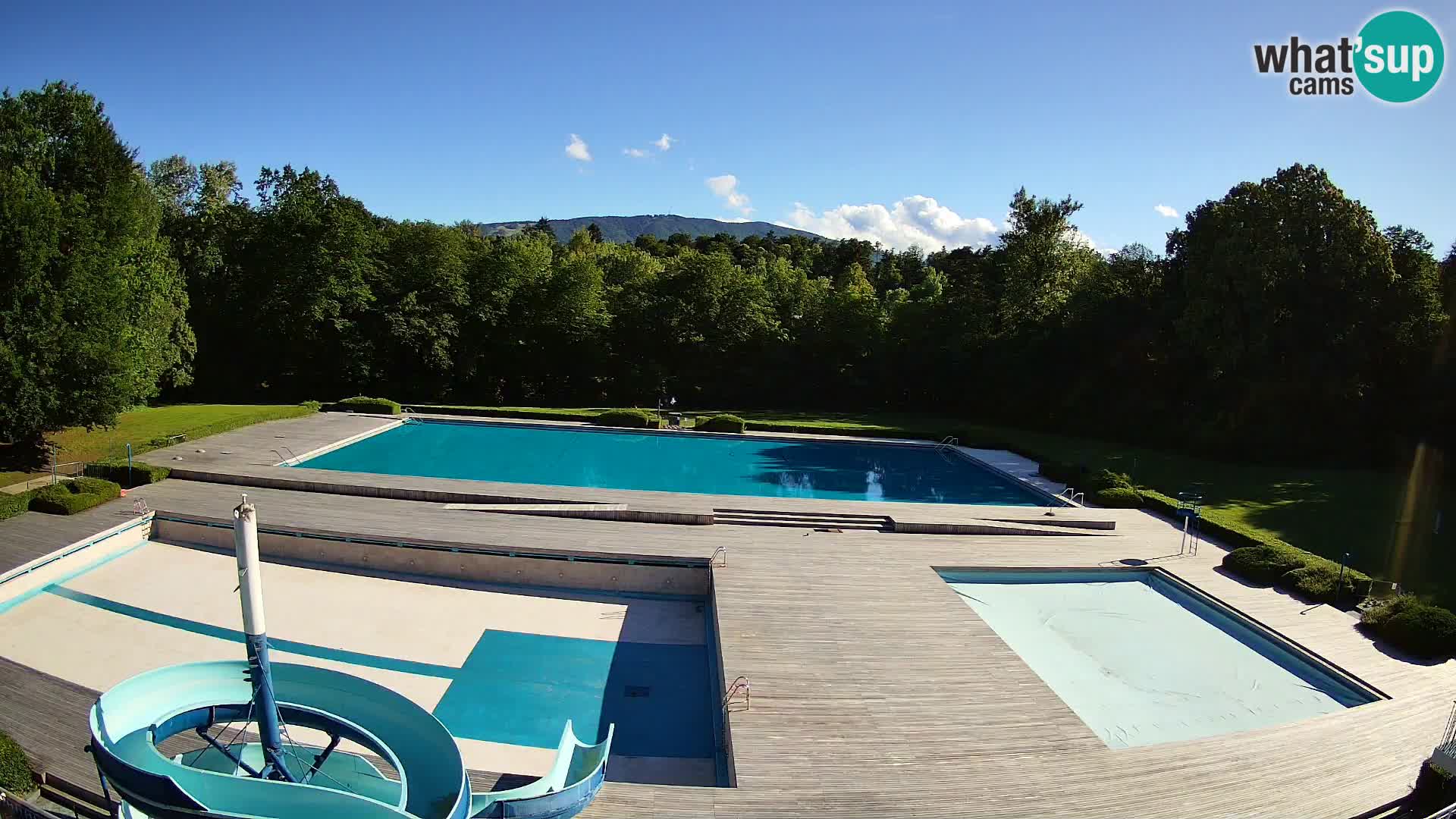 Cámara web en la piscina de la isla de Maribor