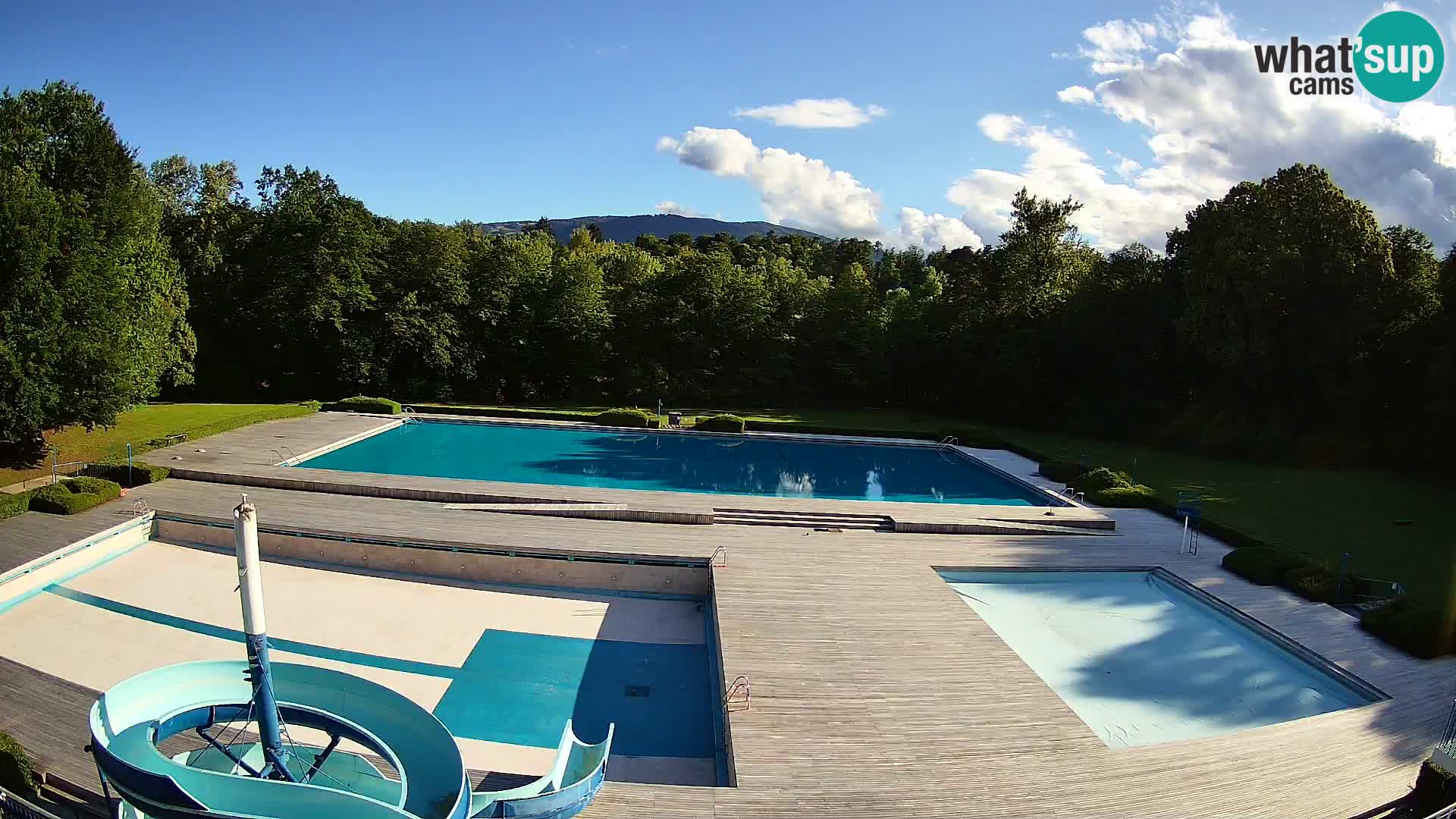 Cámara web en la piscina de la isla de Maribor