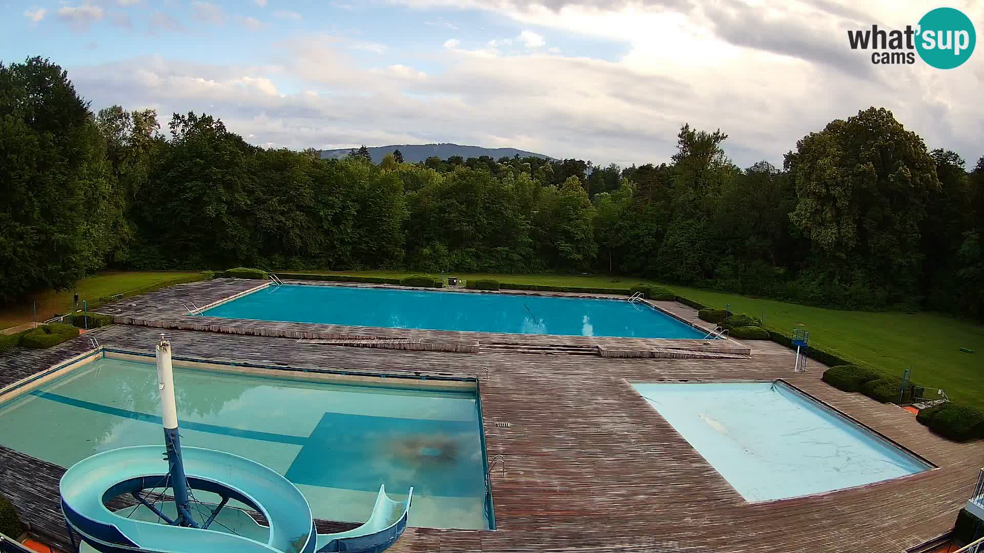 Cámara web en la piscina de la isla de Maribor