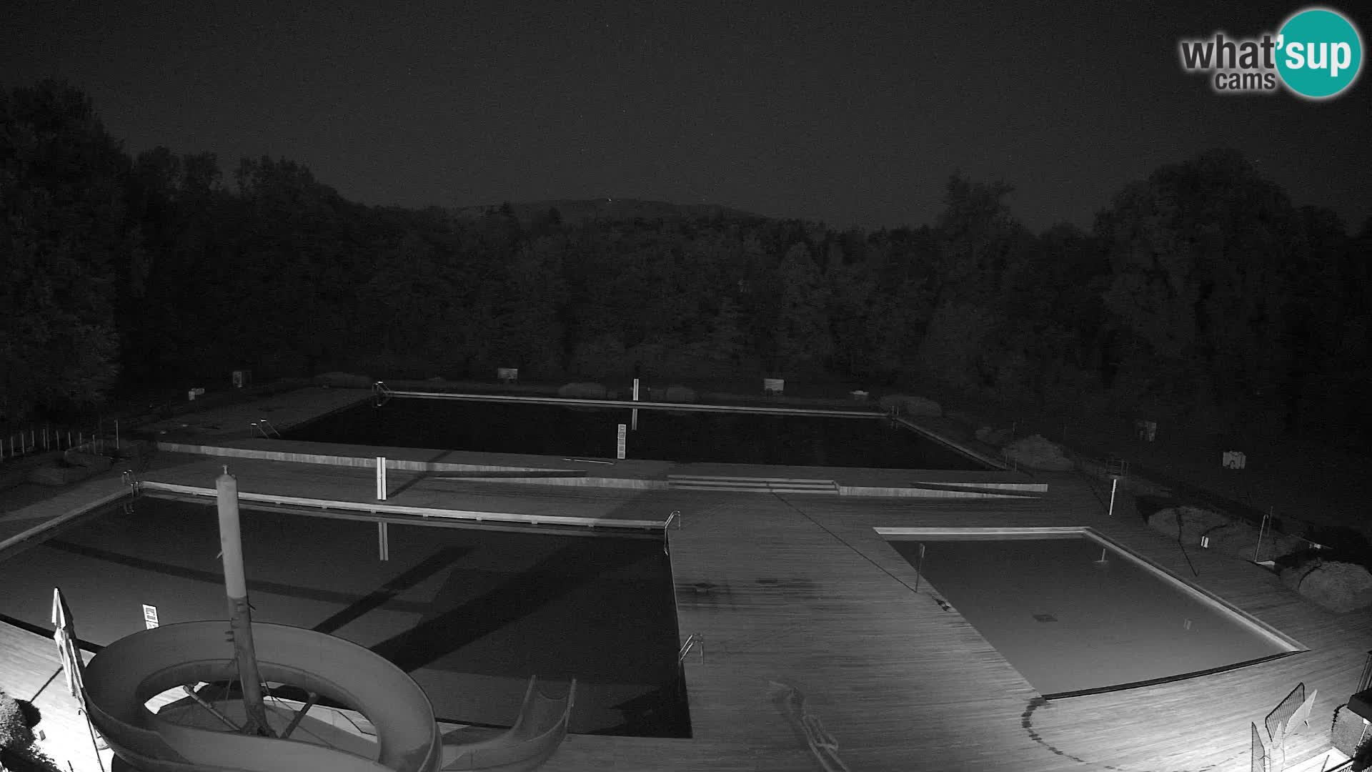 Cámara web en la piscina de la isla de Maribor