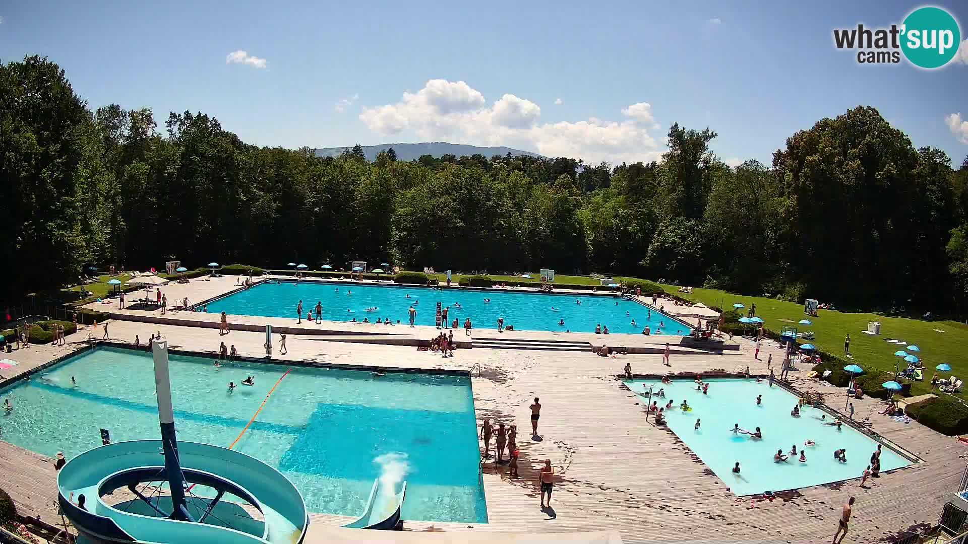 Cámara web en la piscina de la isla de Maribor