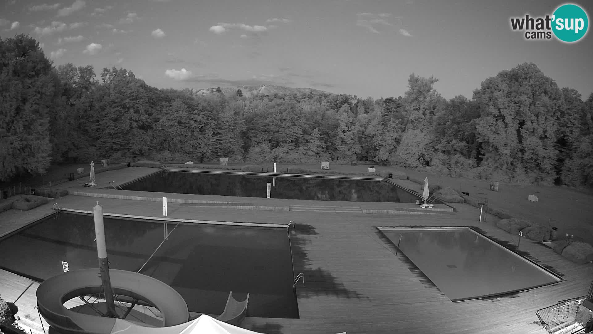 Cámara web en la piscina de la isla de Maribor