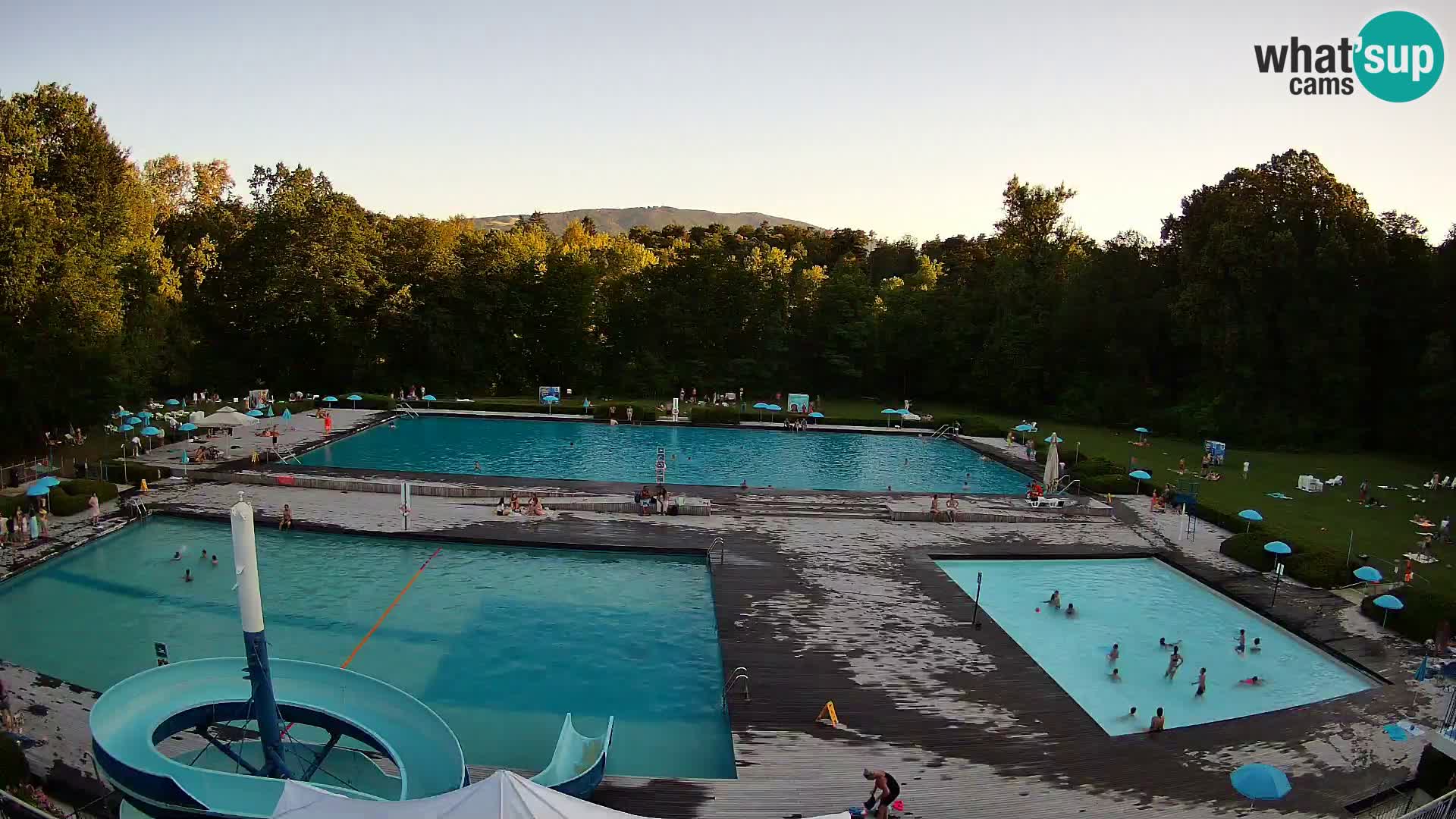 Spletna kamera Kopališče Mariborski otok