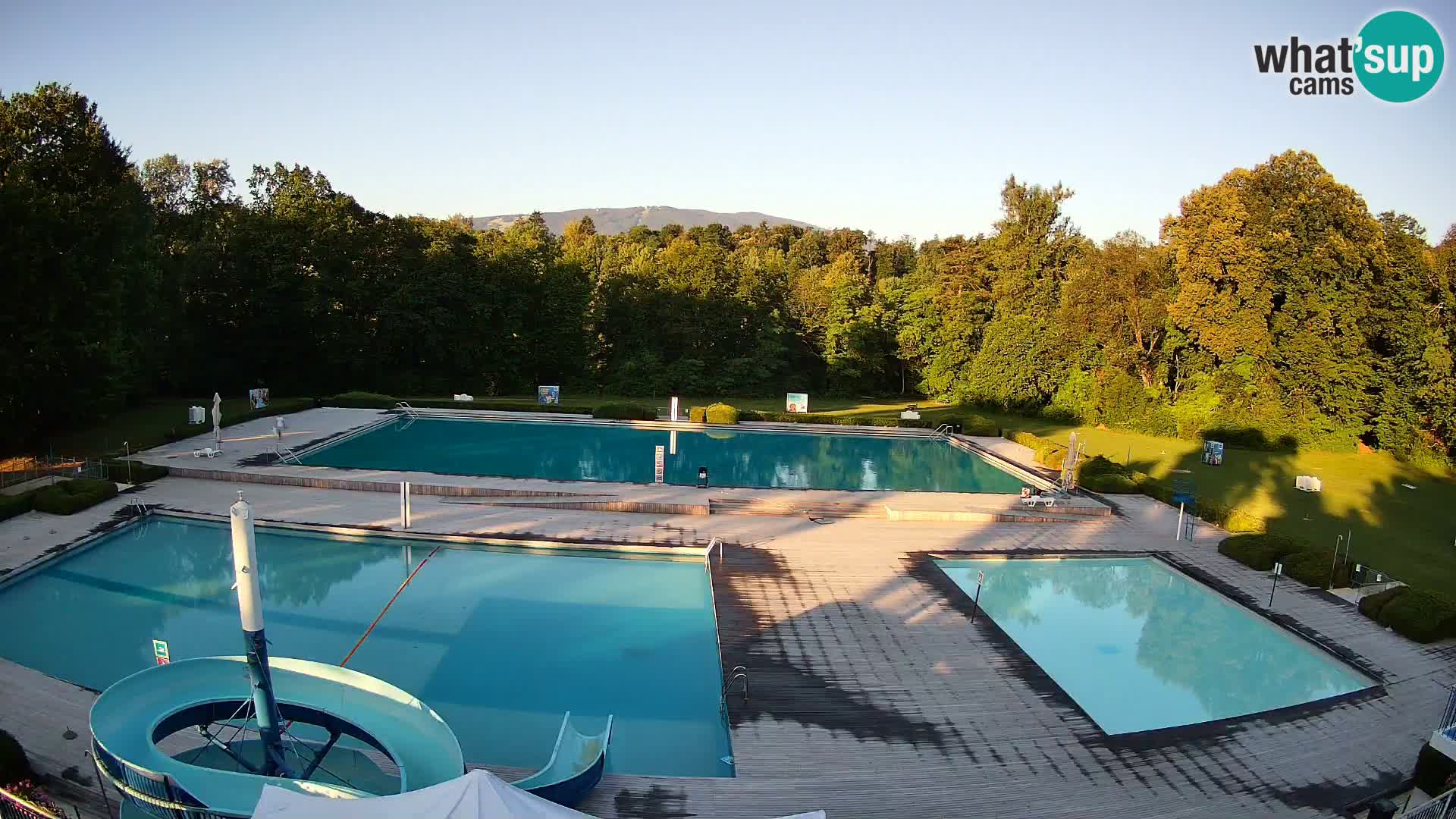Webcam Schwimmbad der Insel Maribor