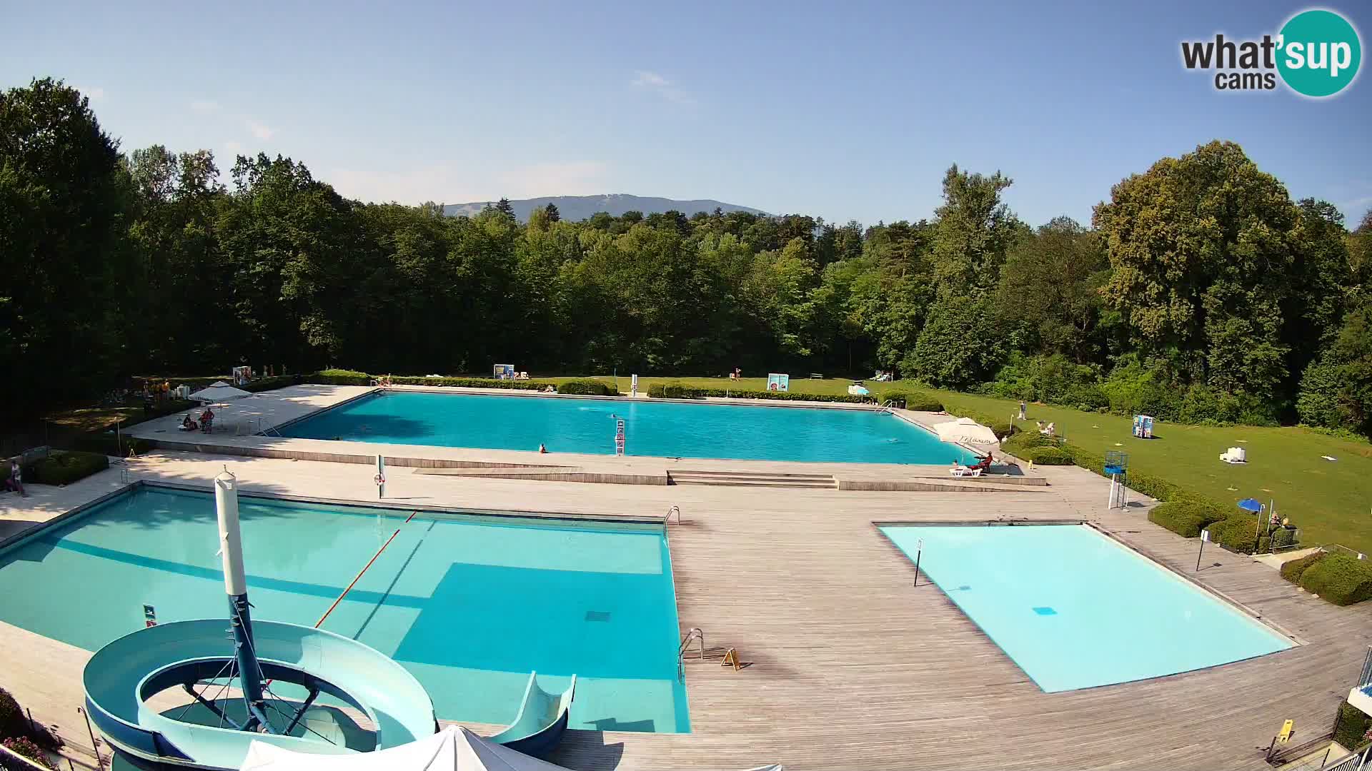 Cámara web en la piscina de la isla de Maribor