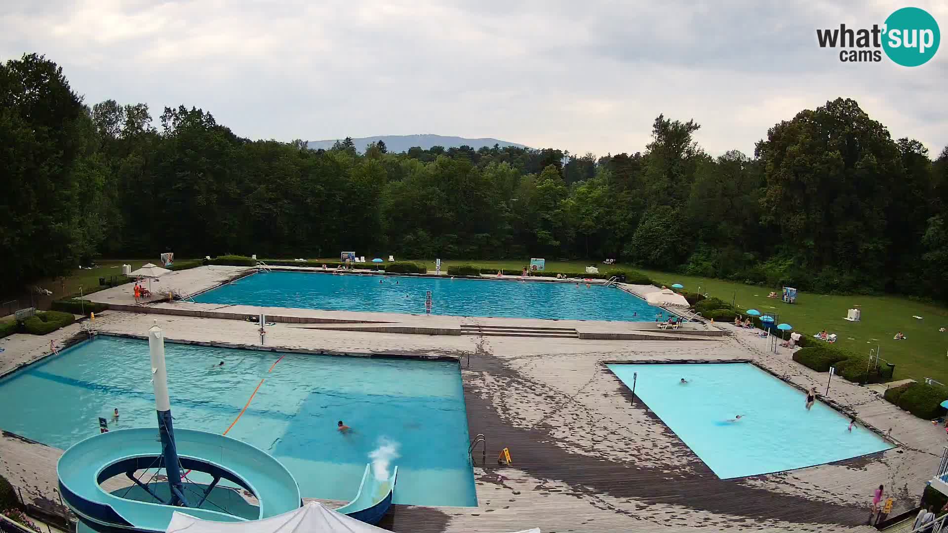 Cámara web en la piscina de la isla de Maribor