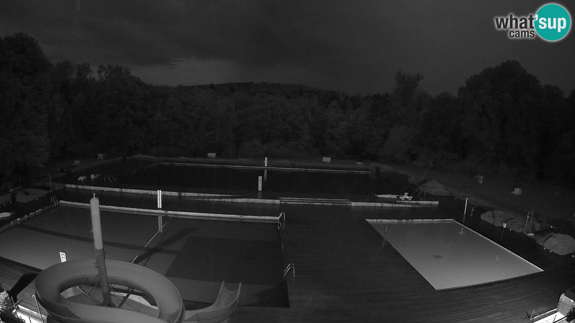 Cámara web en la piscina de la isla de Maribor
