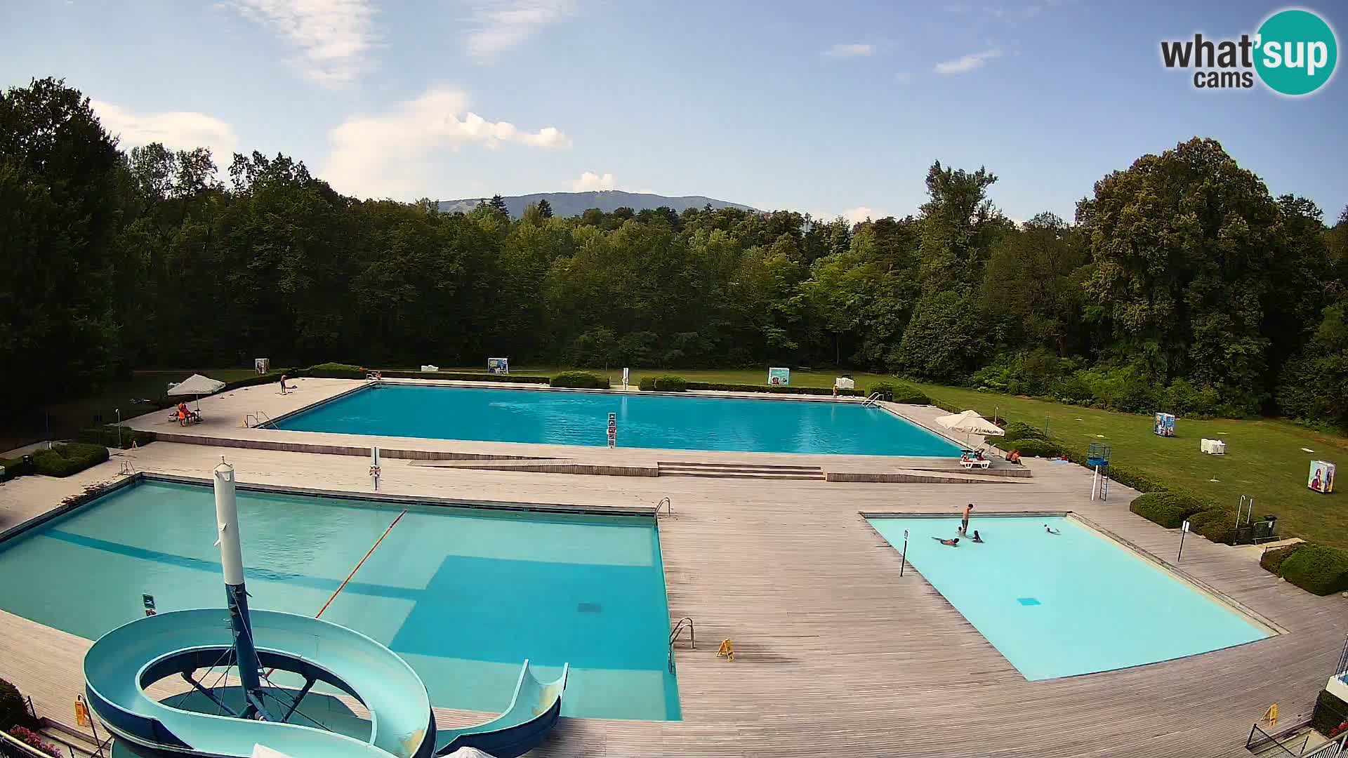 Cámara web en la piscina de la isla de Maribor