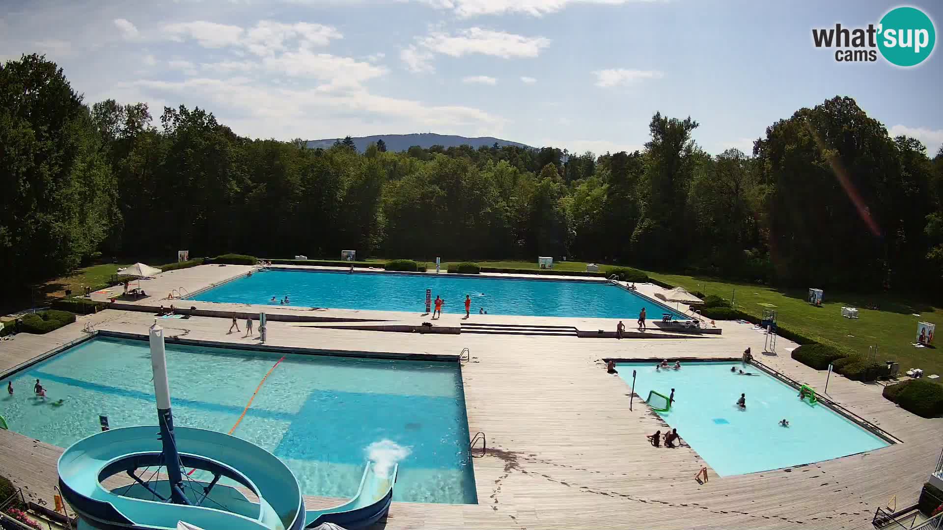Cámara web en la piscina de la isla de Maribor