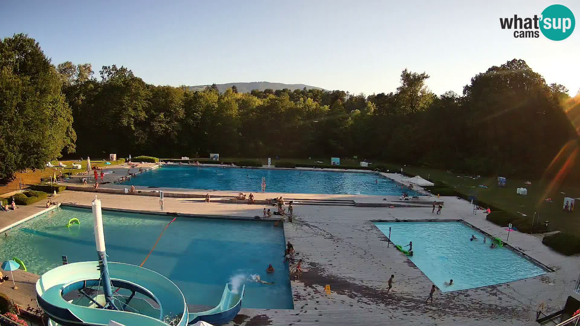 Cámara web en la piscina de la isla de Maribor