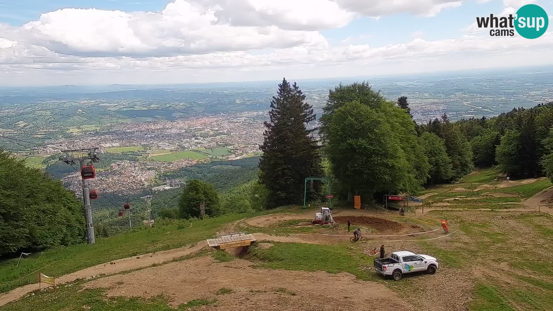 V živo Mariborsko Pohorje – Bellevue
