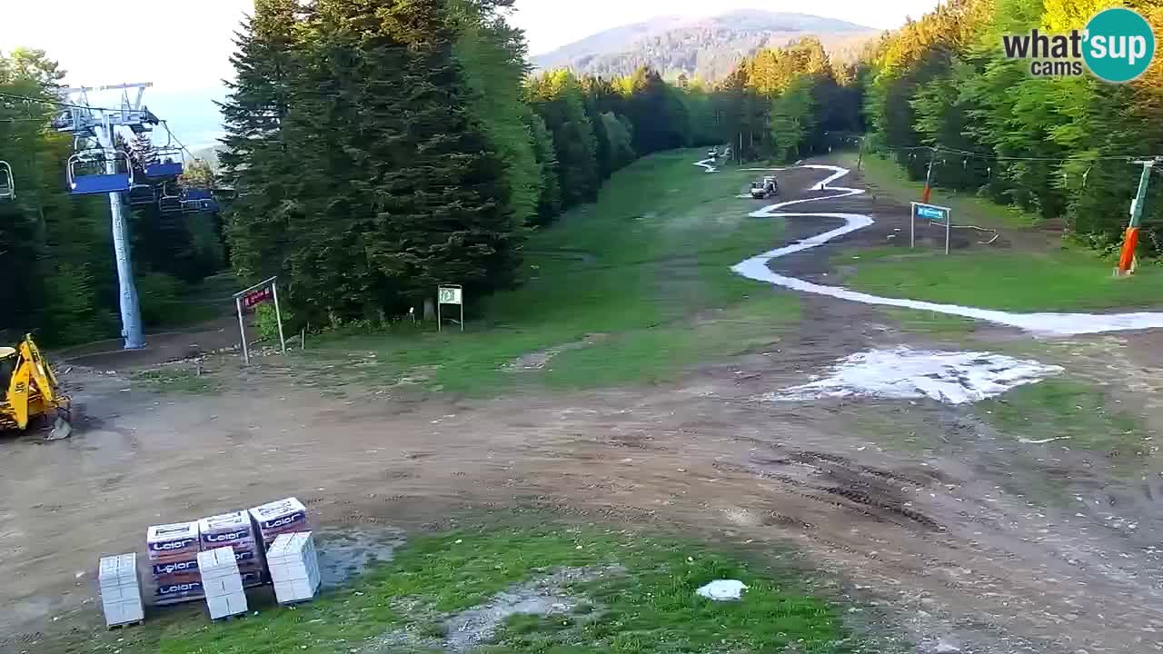 Smučišče Mariborsko Pohorje – spletna kamera Ruška zgoraj