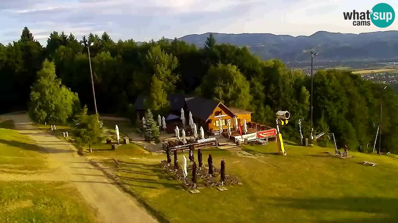 Web kamera Pohorje Trikotna Jasa | Poštela