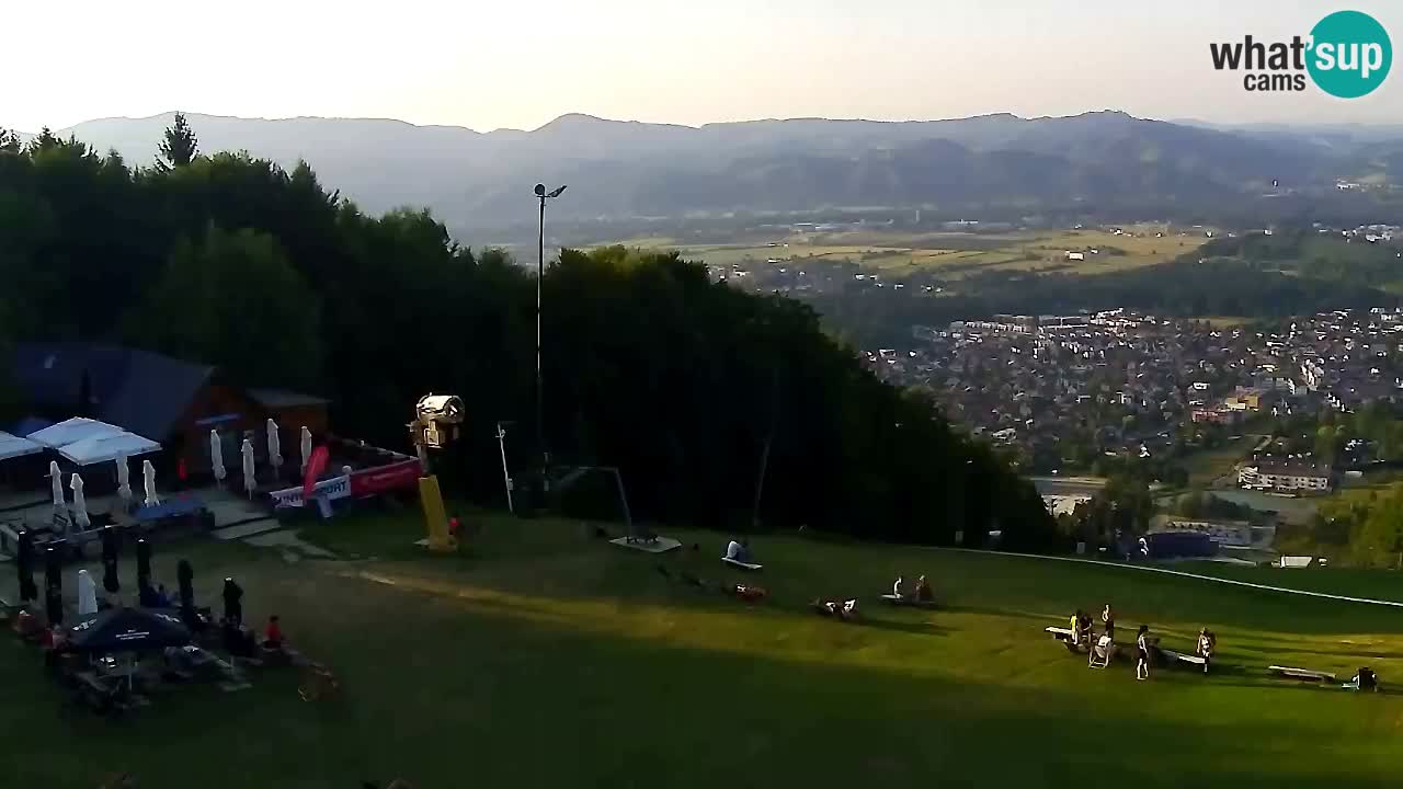 Web kamera Pohorje Trikotna Jasa | Poštela