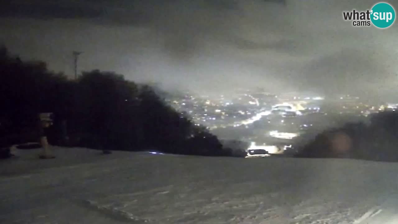 Web kamera Pohorje Trikotna Jasa | Poštela